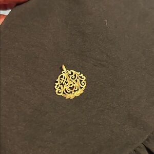 #1 mom gold pendant 14k